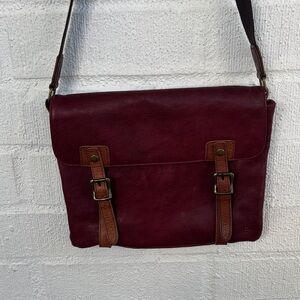 Ellington Leather Messenger Brownish Red Crossbody Medicine Bag